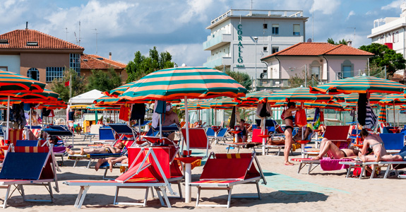 Spiaggia di fronte all'Hotel Corallo